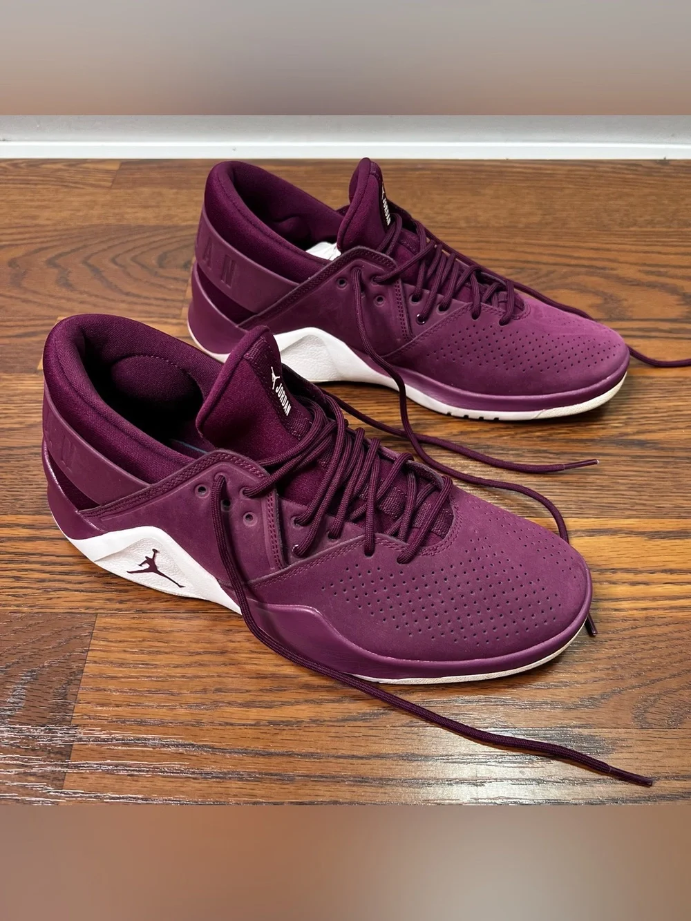 Air Jordan Flight Fresh Premium 'Bordeaux' (SKU: AH6462-625) size Men’s 10
